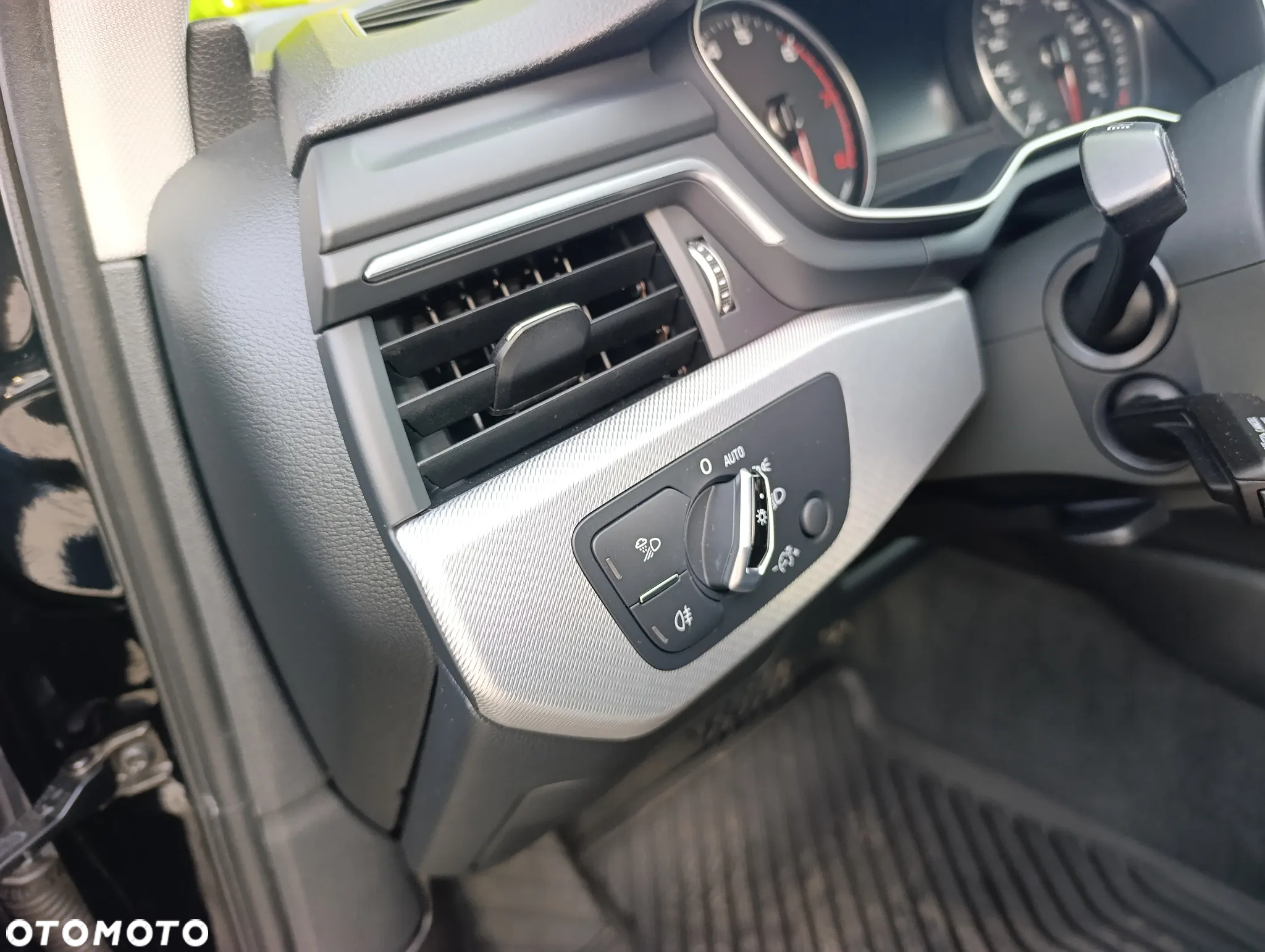 Audi A4 2.0 TFSI Quattro S tronic - 17