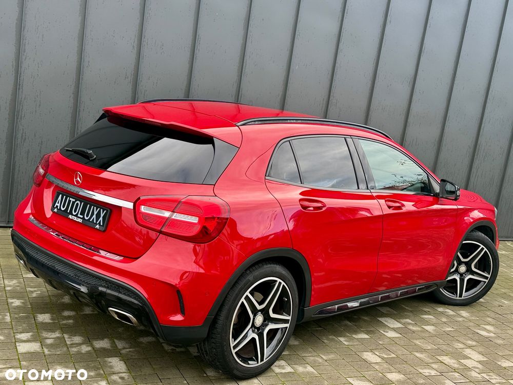 Mercedes-Benz GLA - 29