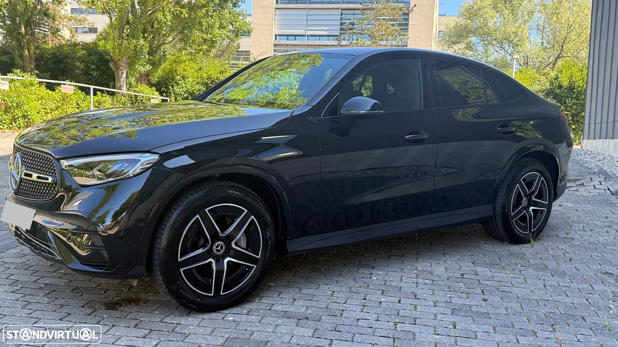 Mercedes-Benz GLC 300 de Coupé 4Matic - 2