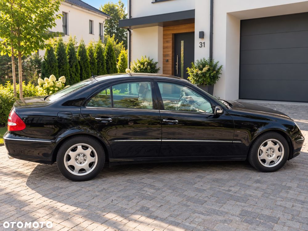 Mercedes-Benz Klasa E - 8