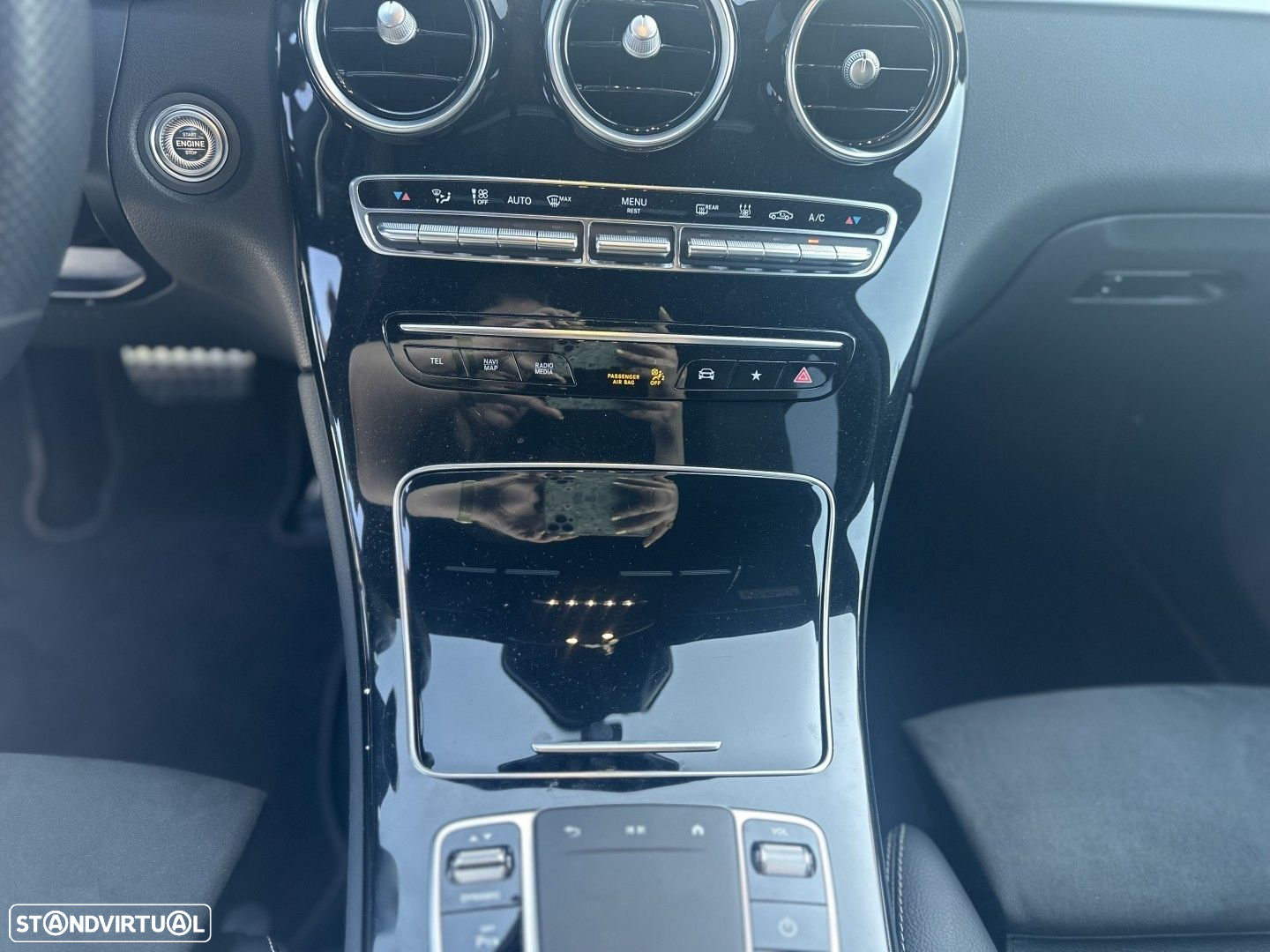 Mercedes-Benz GLC 300 e 4Matic 9G-TRONIC AMG Line - 16