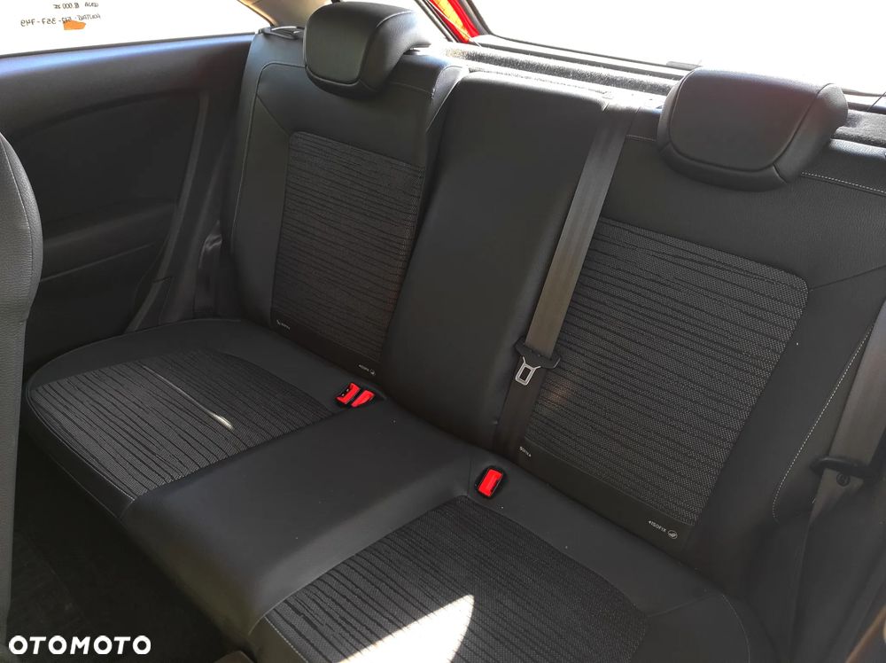 Opel Corsa 1.4 Cosmo - 7