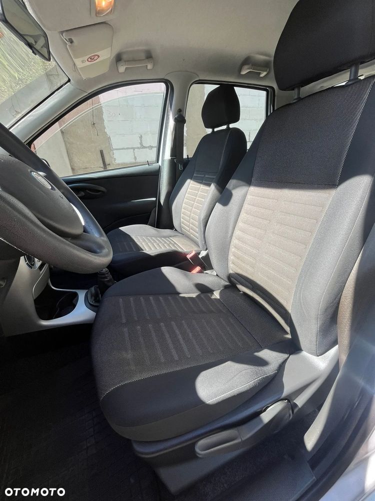 Fiat Punto - 14