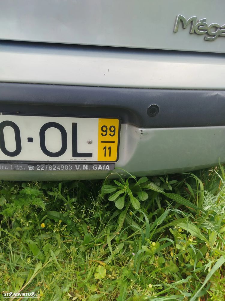 Renault Mégane Classic 1.4 16V RXE AC - 2