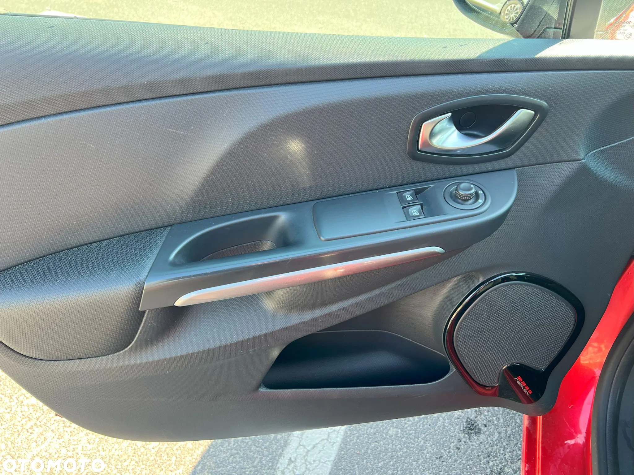 Renault Clio - 10