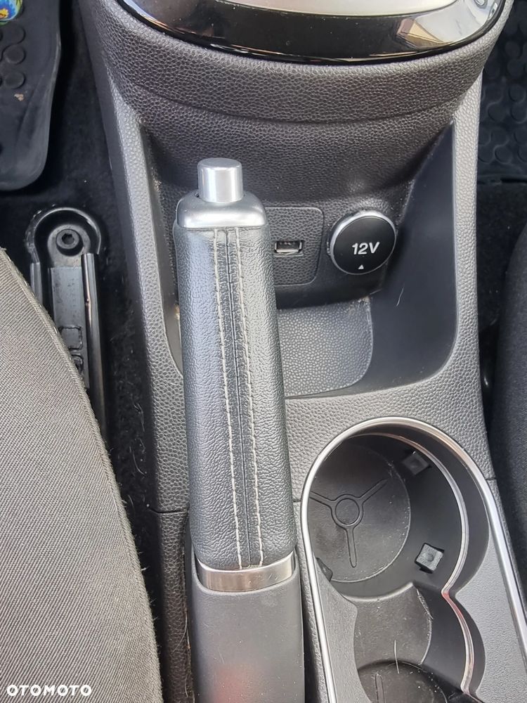 Ford Fiesta - 18