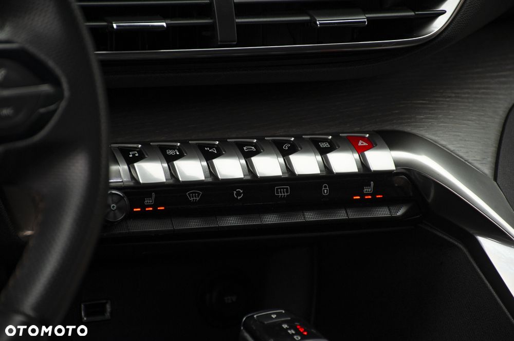 Peugeot 3008 2.0 BlueHDi GT S&S EAT8 - 34