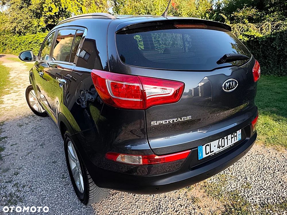 Kia Sportage 2.0 CRDI 4WD Dream-Team Edition - 28