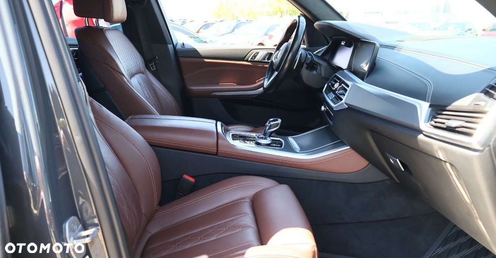 BMW X5 xDrive40d mHEV - 18