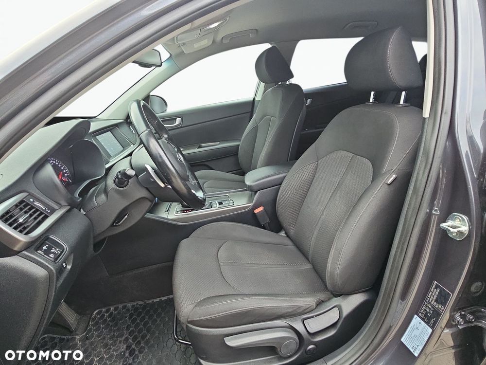 Kia Optima - 15