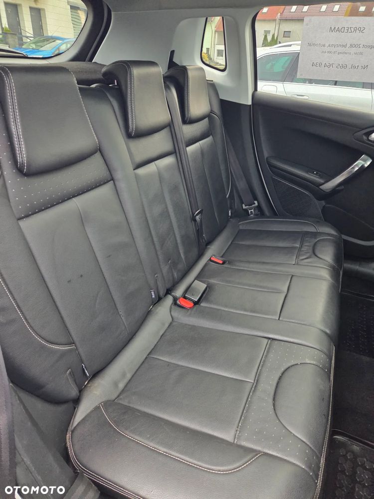 Peugeot 2008 PureTech 110 Stop&Start EAT6 Allure - 12