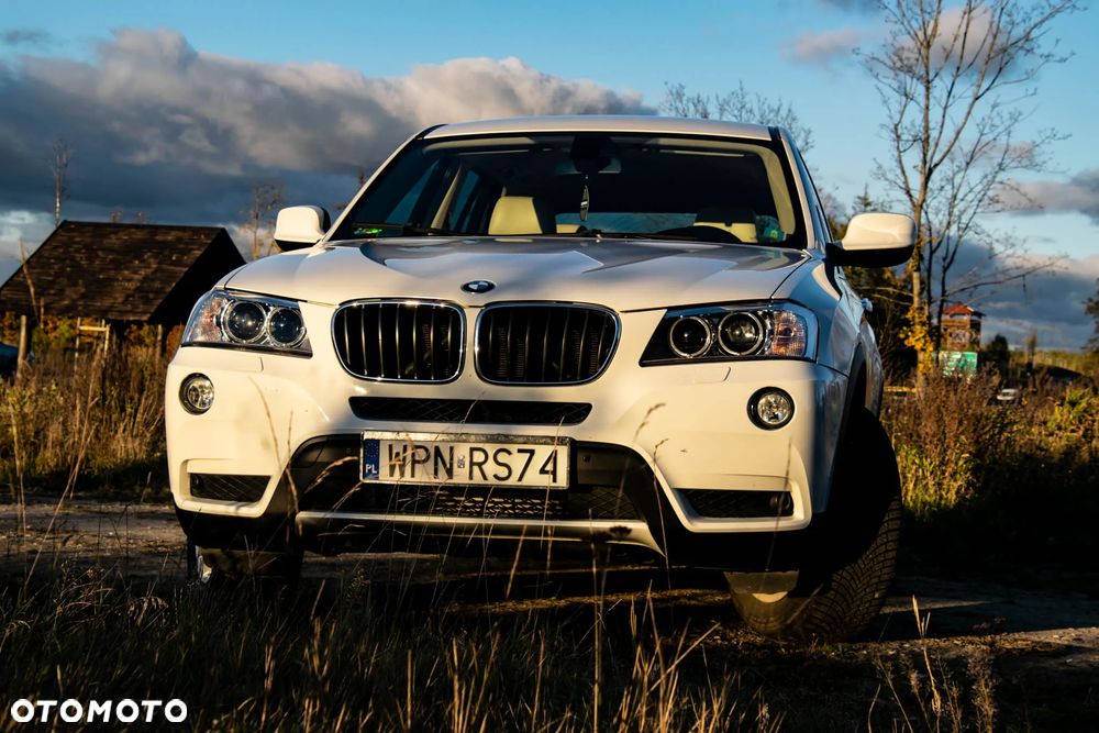 BMW X3 2013 photo 2