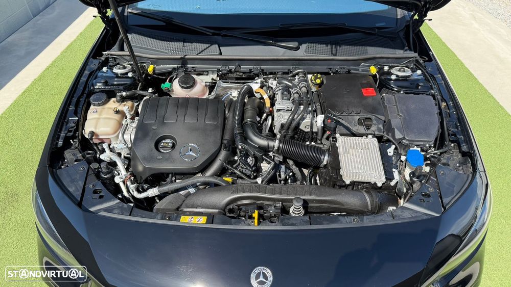 Mercedes-Benz A 250 e AMG Line - 55