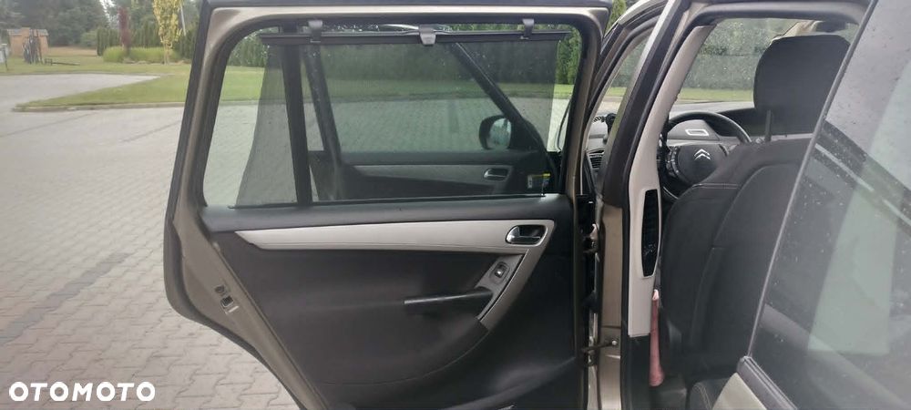 Citroën C4 Picasso 1.6 VTi SX - 12