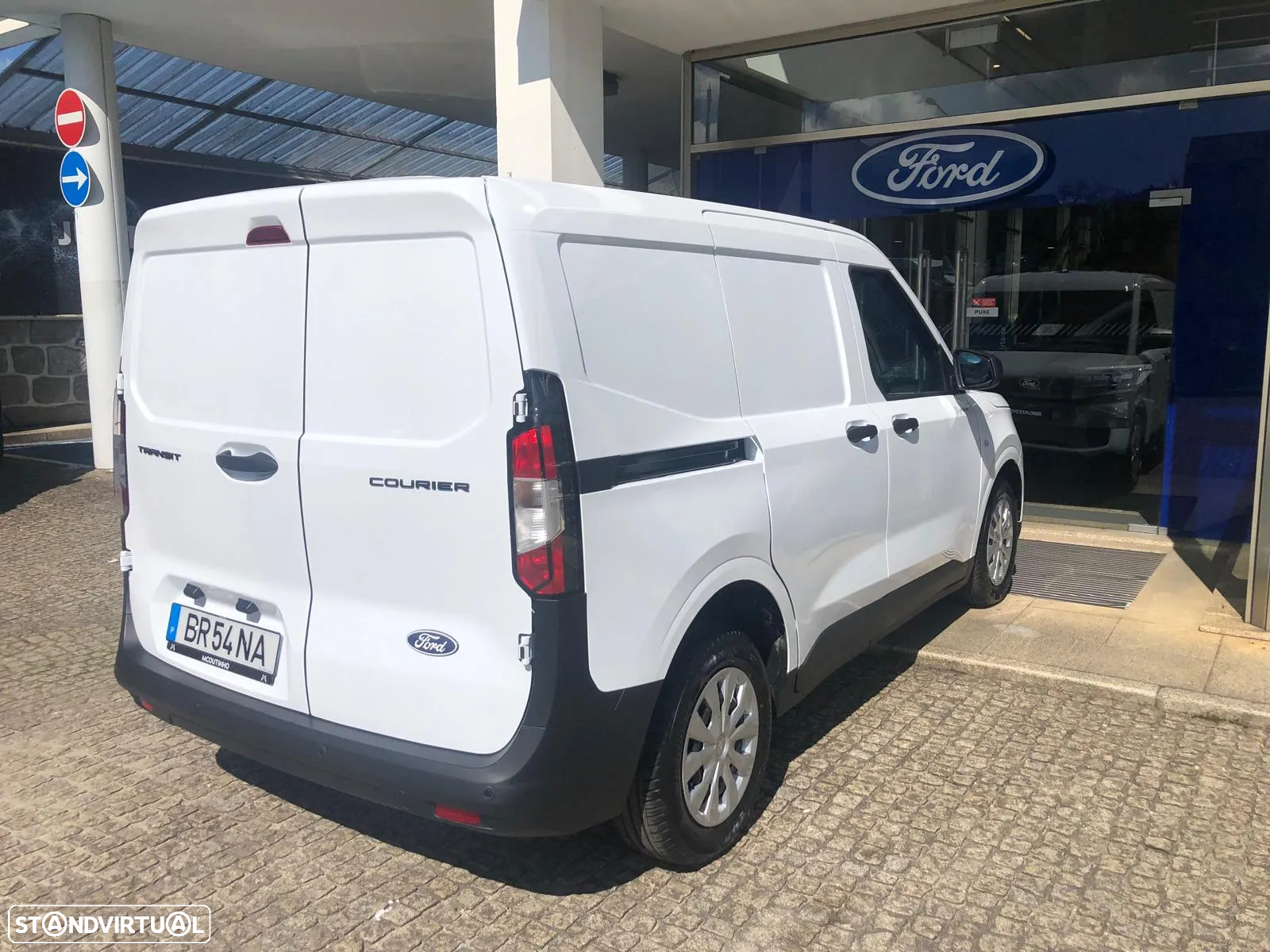 Ford Transit Courier 1.5 EcoBlue Van Trend - 5