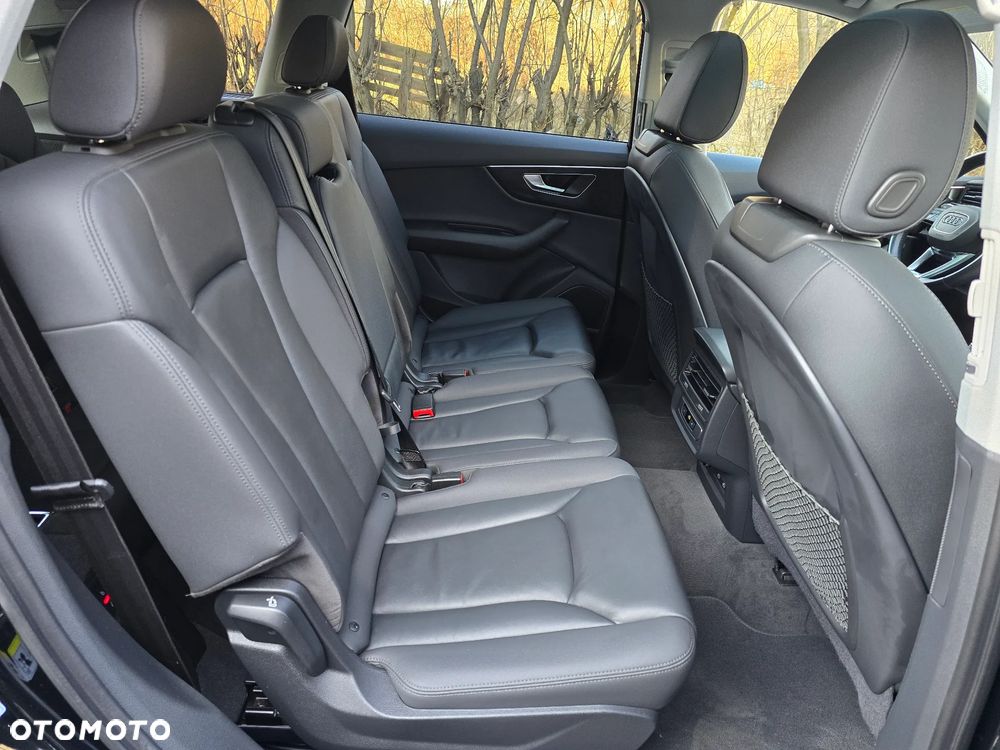 Audi Q7 55 TFSI quattro tiptronic - 23