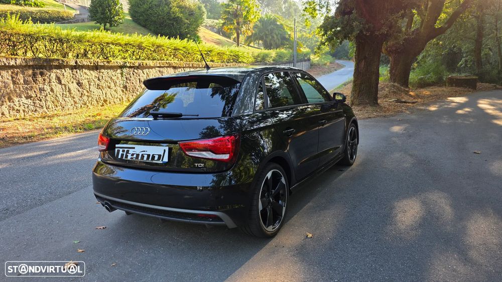 Audi A1 Sportback 1.6 TDI S-line S tronic - 4