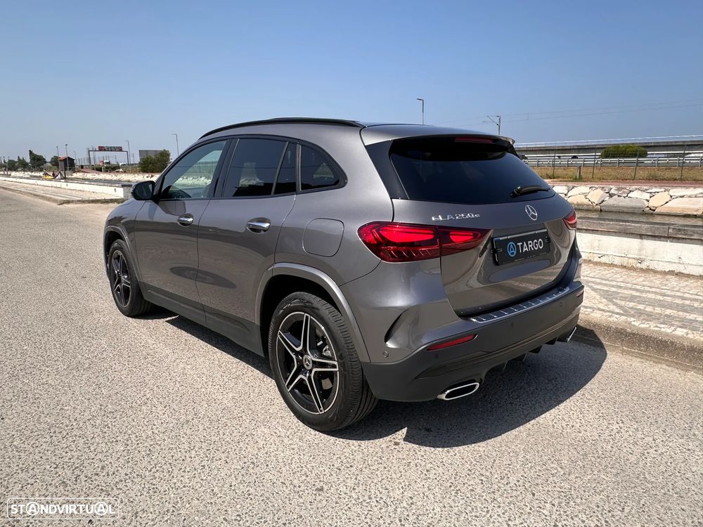 Mercedes-Benz GLA 250 e 8G-DCT AMG Line - 11