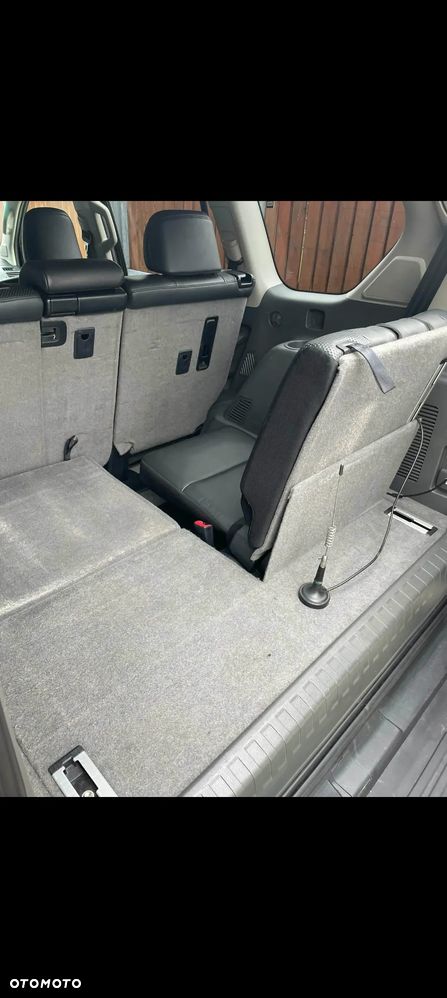 Toyota Land Cruiser LC 3.0 D-4D Prestige 7os - 18