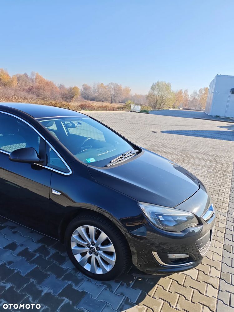 Opel Astra IV 1.4 T Active - 9