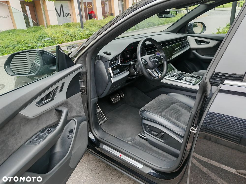 Audi Q8 - 14