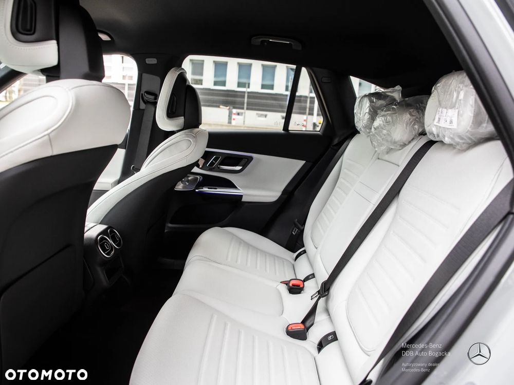 Mercedes-Benz GLC 220 d mHEV 4-Matic AMG Line - 12