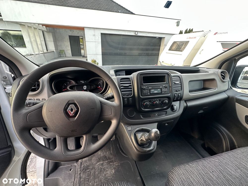Renault Trafic - 11