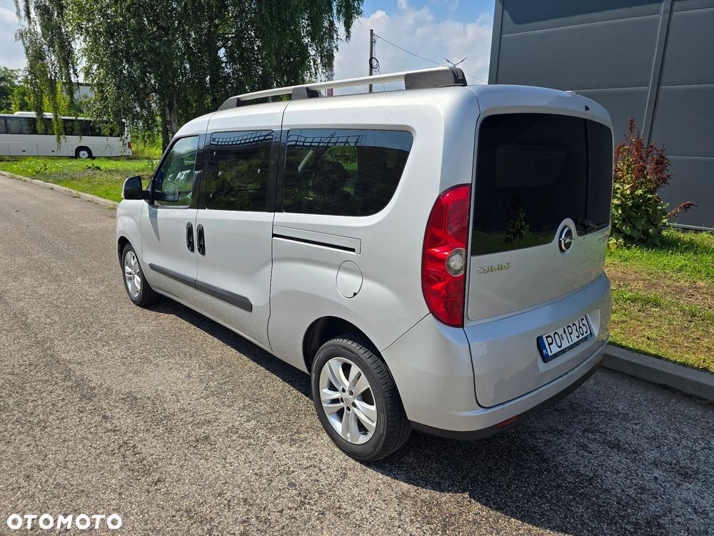 Opel Combo 2.0 CDTI Cosmo - 3
