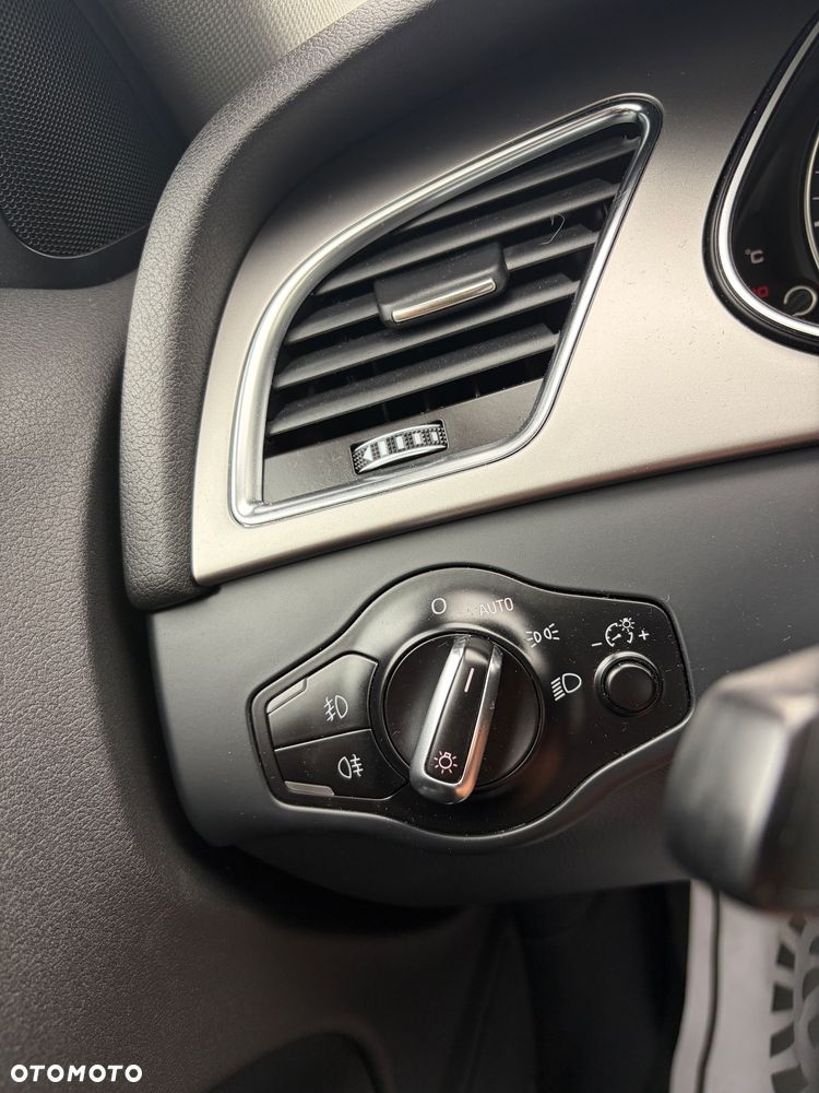 Audi A4 Avant 2.0 TDI DPF Ambiente - 36