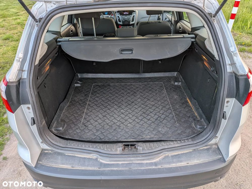 Ford Focus 1.6 TDCi Trend - 9