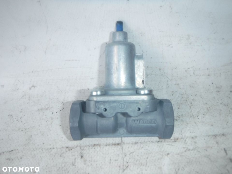 ZAWÓR PRZEPŁYWOWY M22X1 5 7 3-8 5 OPZ 8 5BAR wabco - 5