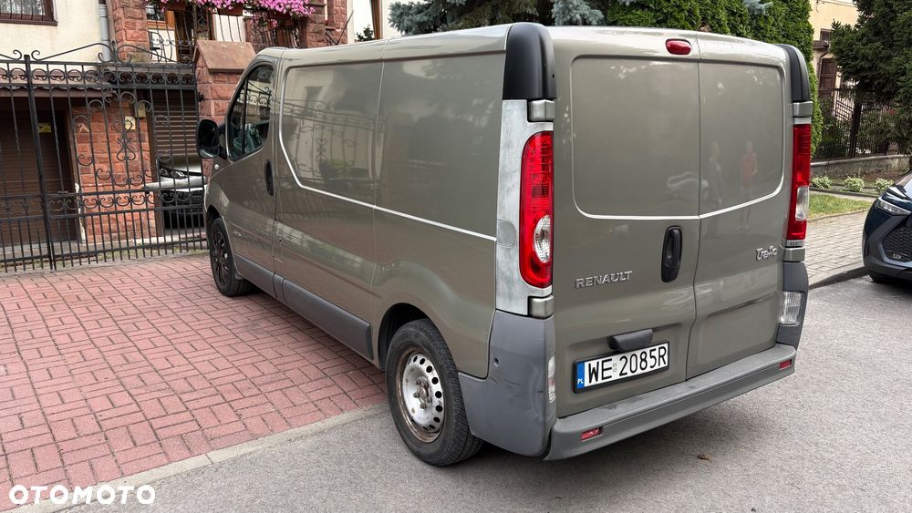 Renault TRAFIC - 8