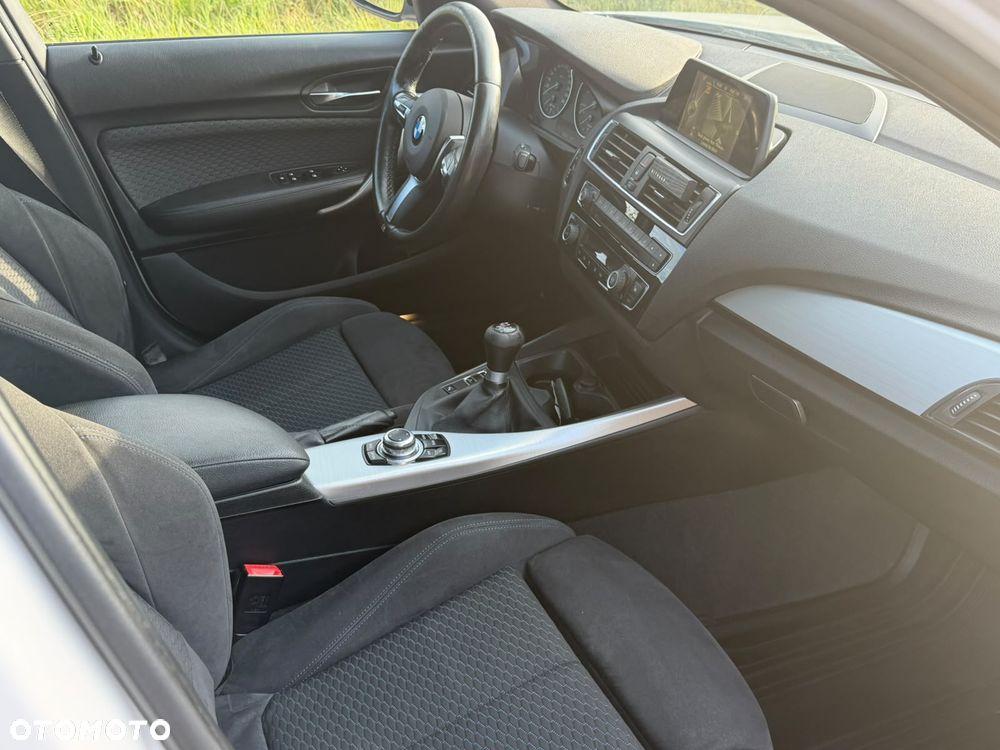 BMW Seria 1 116d - 26
