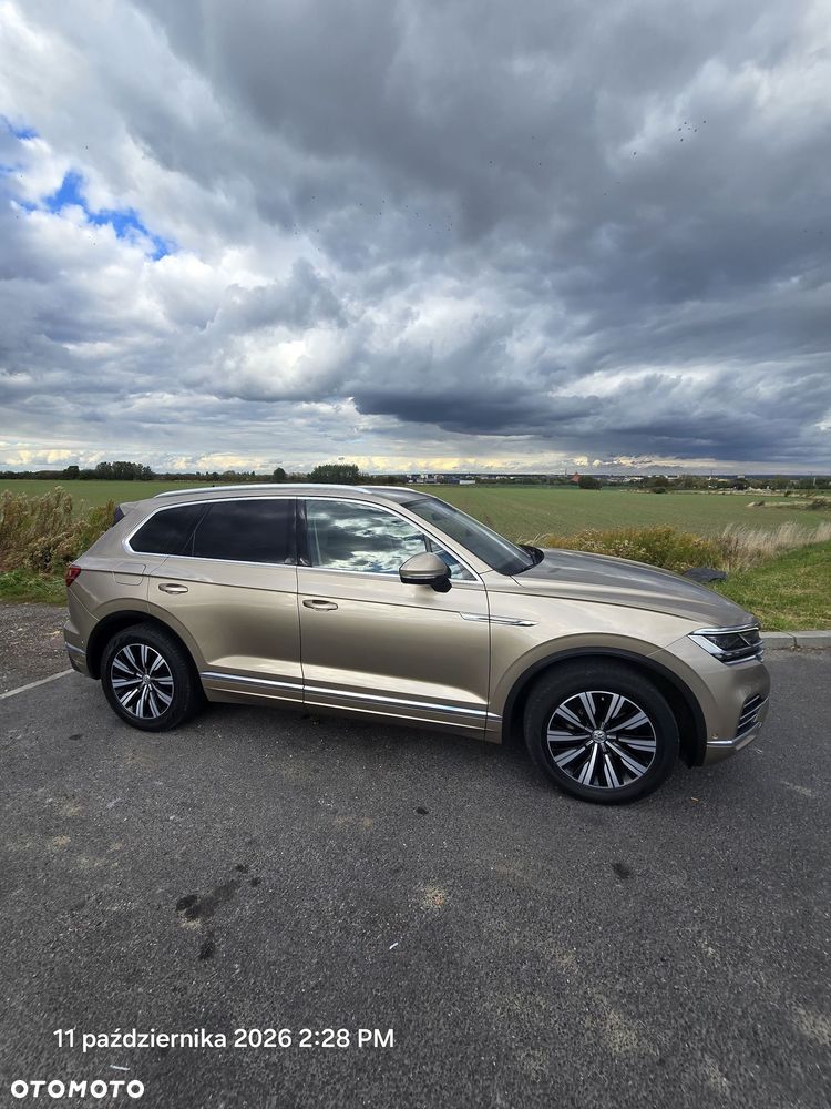 Volkswagen Touareg 2019 photo 3