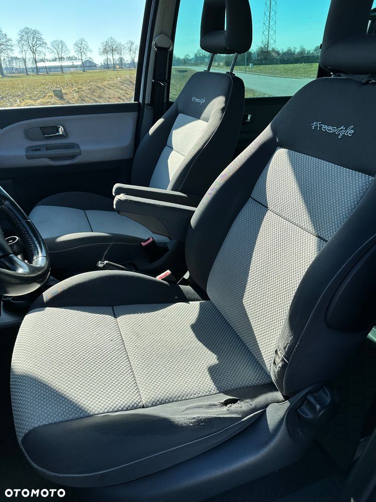 Volkswagen Sharan - 15