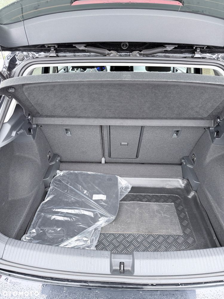 Volkswagen T-Roc 1.5 TSI Life - 6