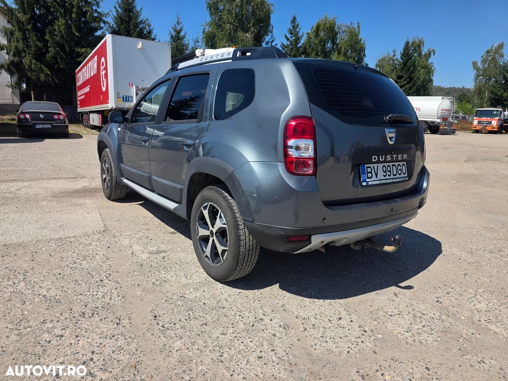 Dacia Duster dCi 110 FAP 4x2 Blackshadow - 6