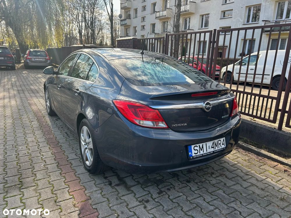 Opel Insignia - 4