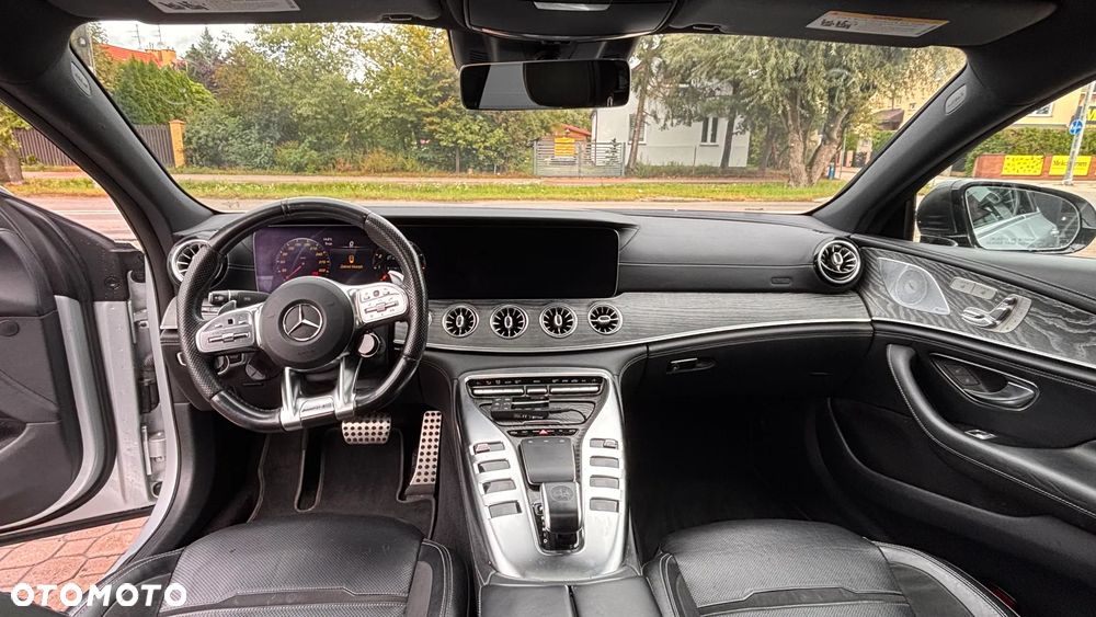 Mercedes-Benz AMG GT 53 4-Matic+ - 17