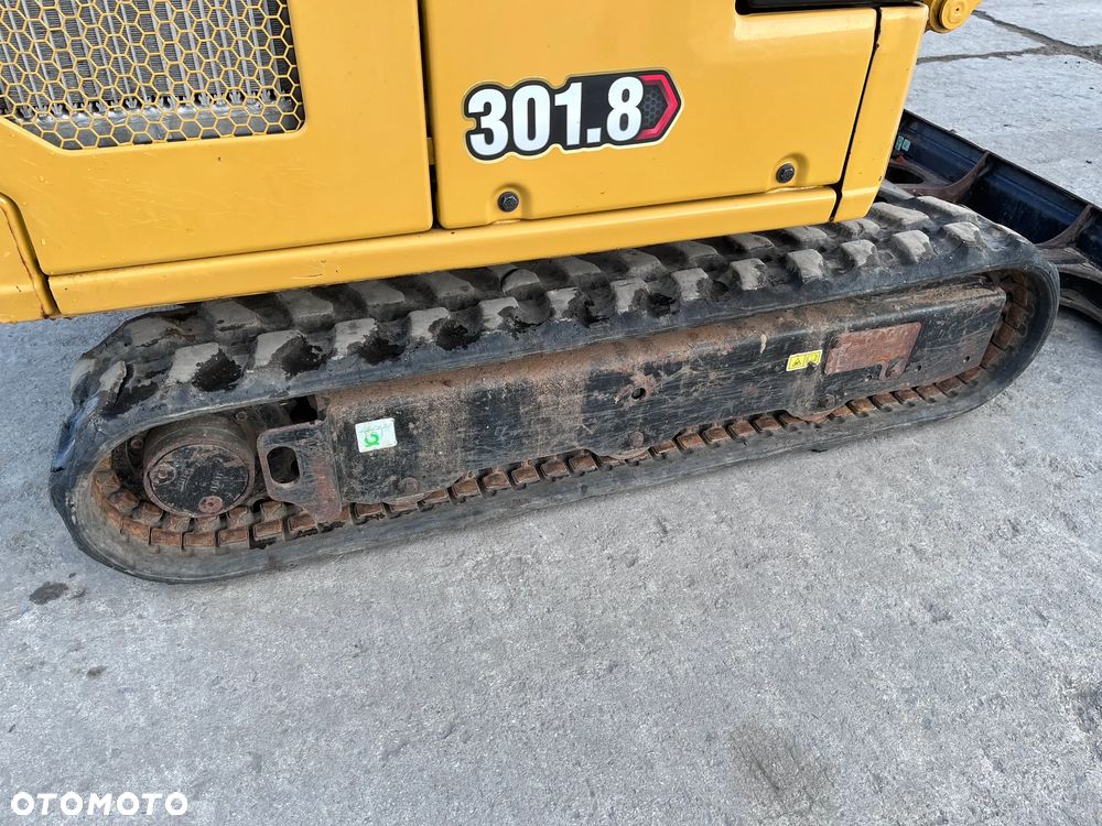 Caterpillar 301.8 - 17