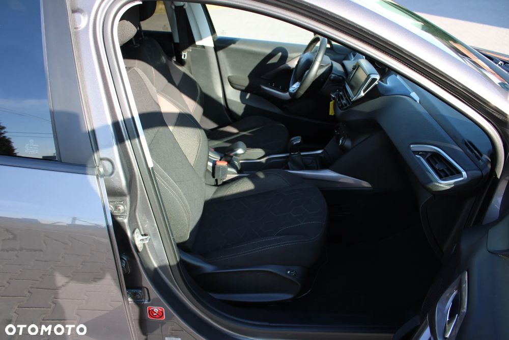 Peugeot 2008 1.2 VTi Allure - 24