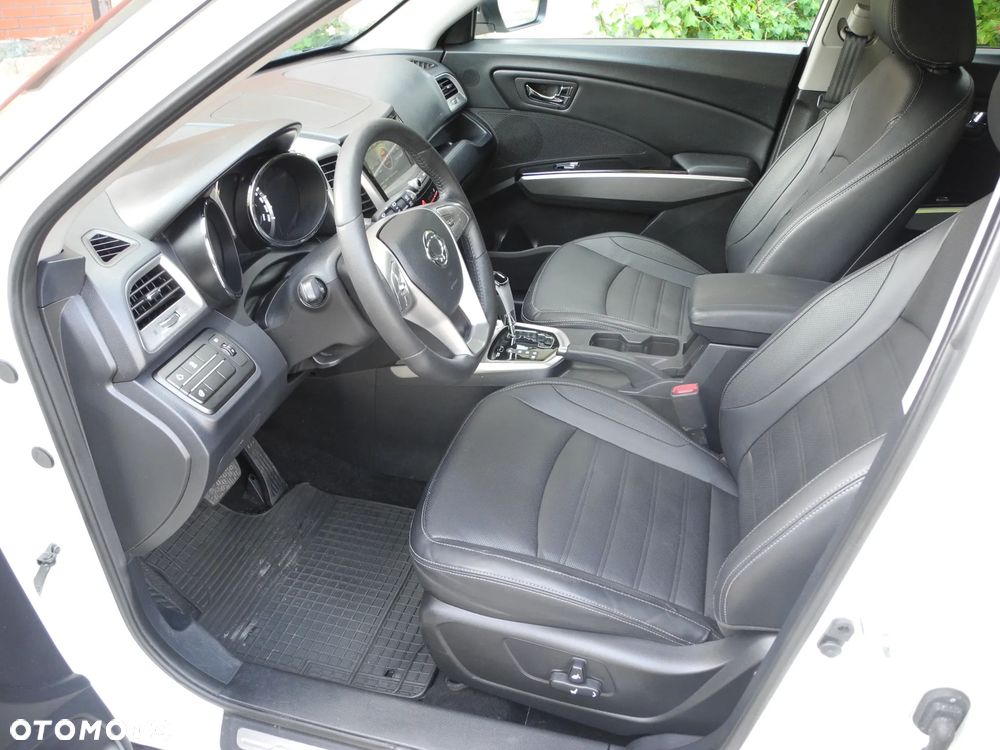 SsangYong/KGM Tivoli - 14