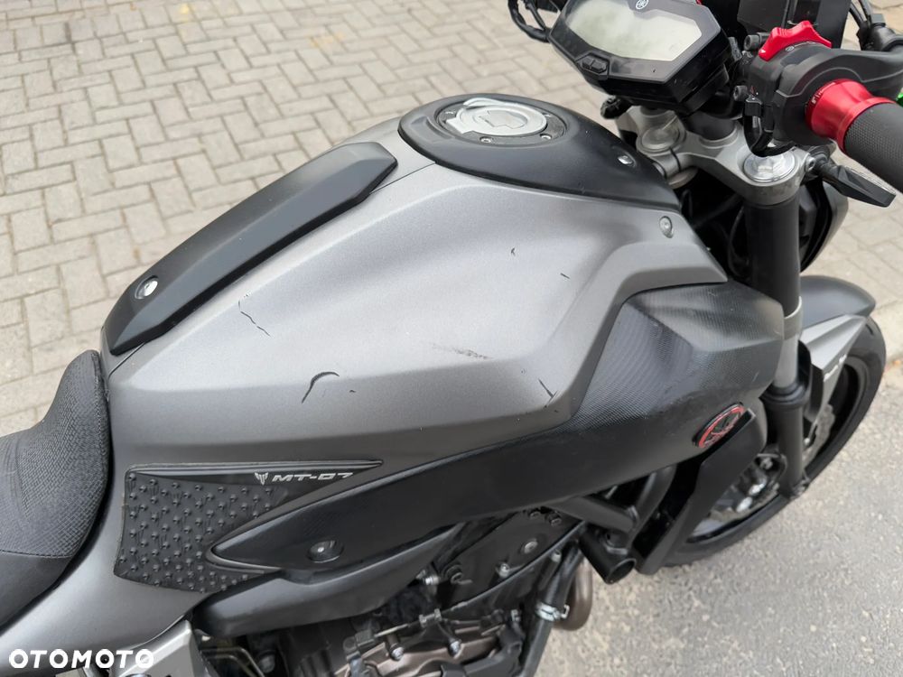 Yamaha MT - 20