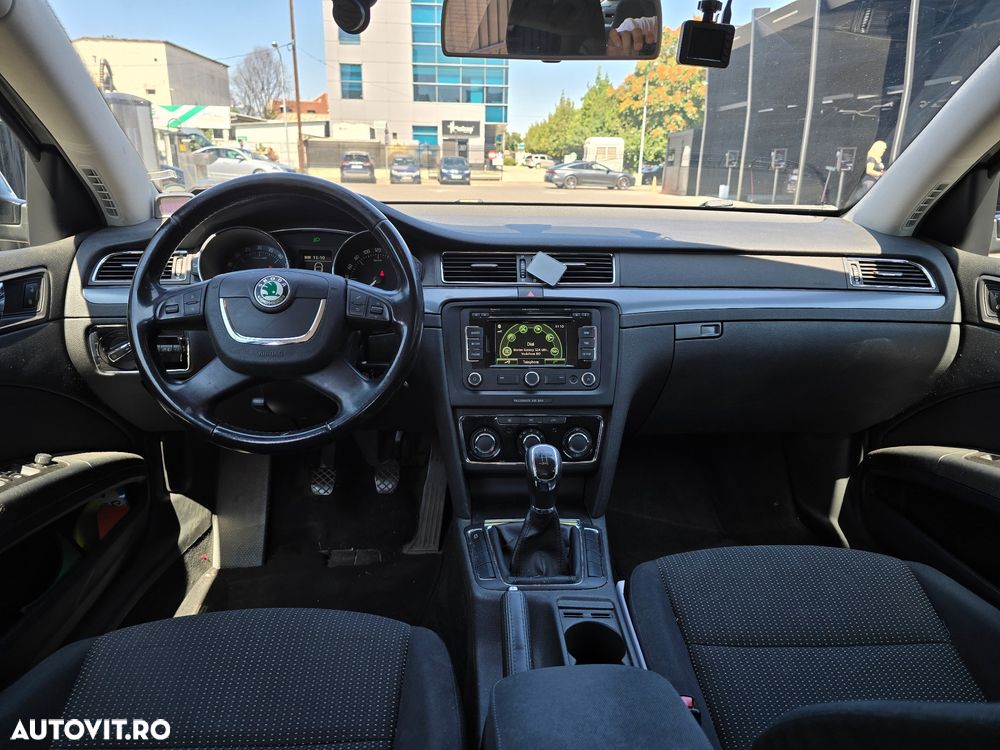 Skoda Superb - 8
