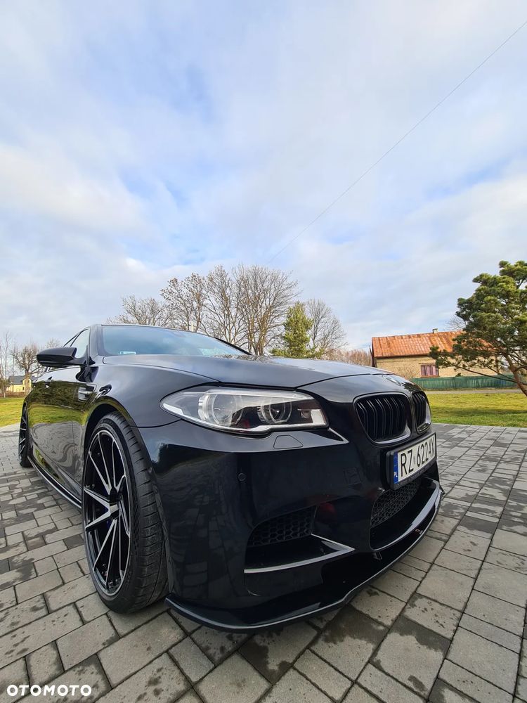 BMW M5 Standard - 28