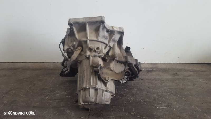 CAIXA VELOCIDADES KIA RIO BREAK FAMILIAR 2000 - 3