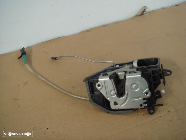 Fecho Da Porta Trás Esq Bmw 1 (E87) - 1