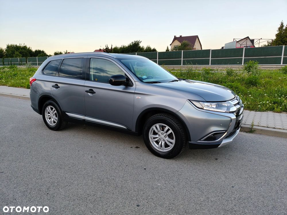 Mitsubishi Outlander 2.0 City Style 2WD - 25