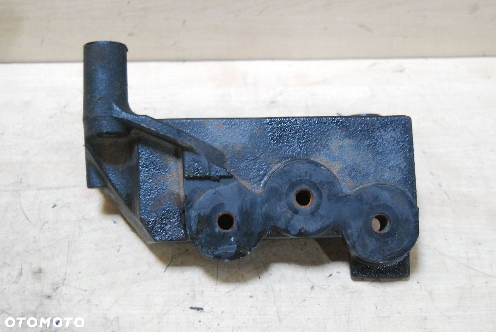 ŁAPA SKRZYNI BIEGÓW 332253673 OPEL ASTRA H 1.6 - 3