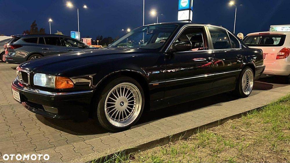 BMW Seria 7 - 1
